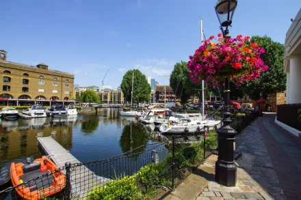 London UK travel and visa services by IniCom Global with Big Ben landmark